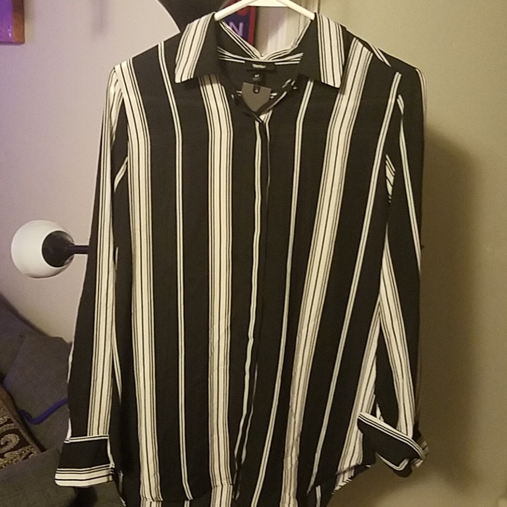 Mossimo Women's Black Stripe Shirt
